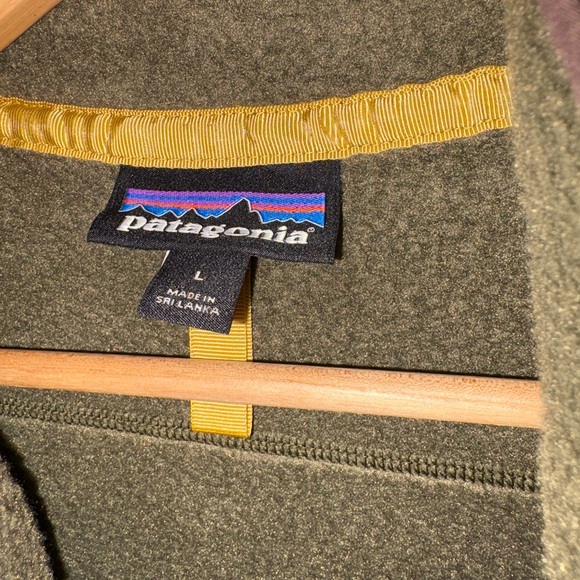 Men’s Patagonia Retro Pile Vest - Picture 5 of 7